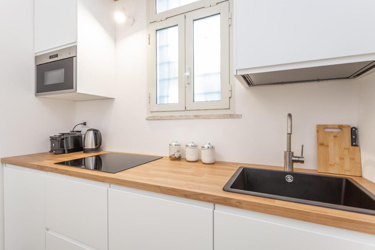 Oscar Apt near Landmarks and Colosseum - 4