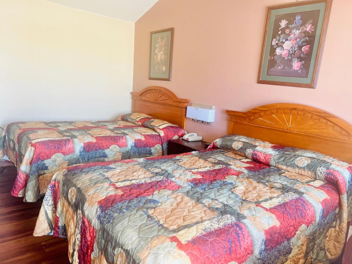 Payless Inn — photo 5