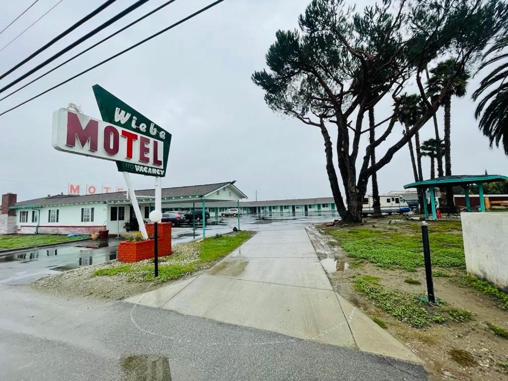Village Motel — photo 4