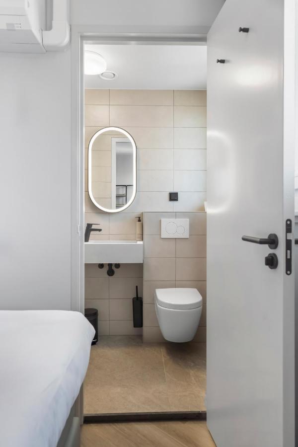 Dutch Design Hotel Vondelpark - 2