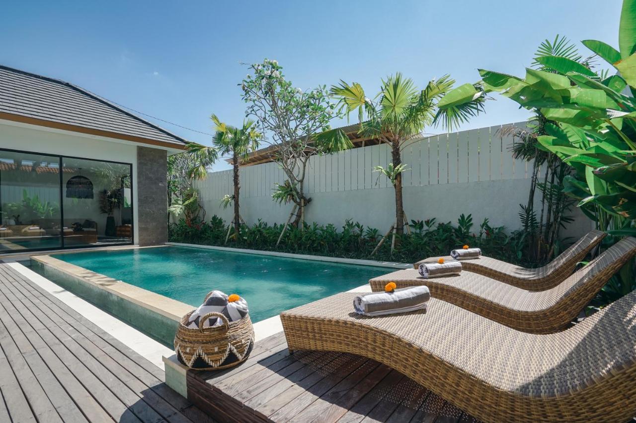 Villa Bunga Lily - Sumptuous 3BR Luxury Private Villa in Canggu - 3