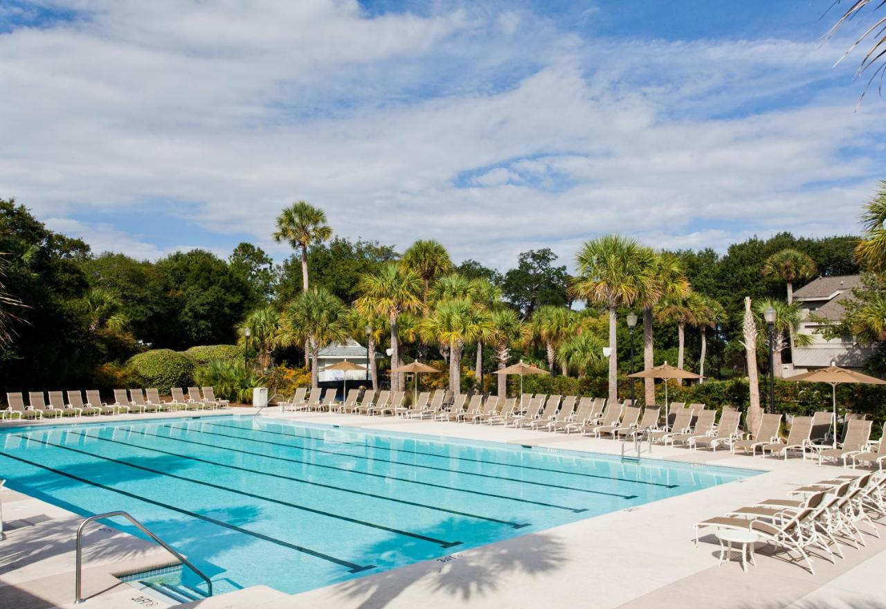 Heated swimming pool: Wild Dunes Resort - Sweetgrass Inn and Boardwalk Inn