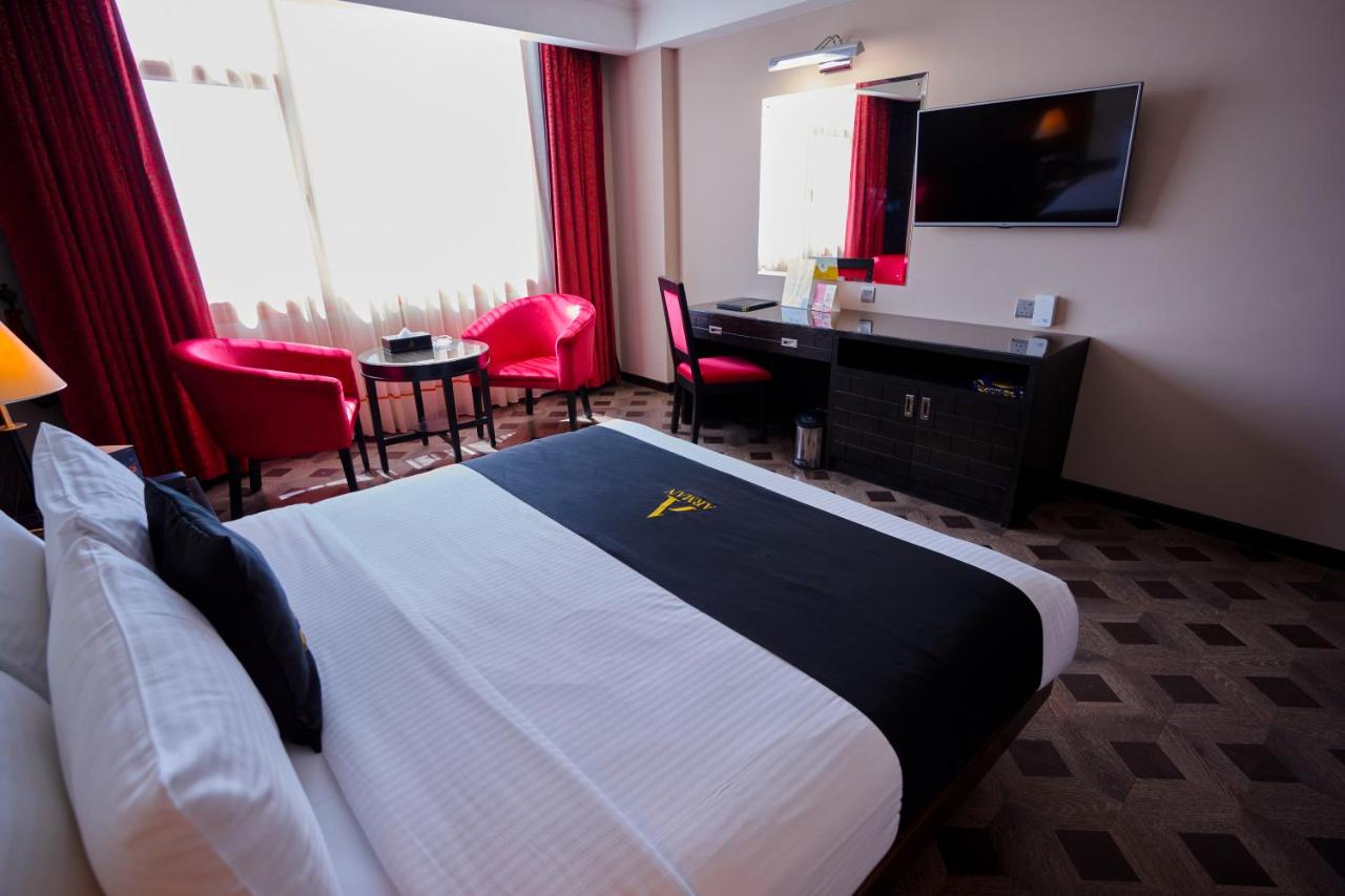 Arman Hotel Juffair Mall photo