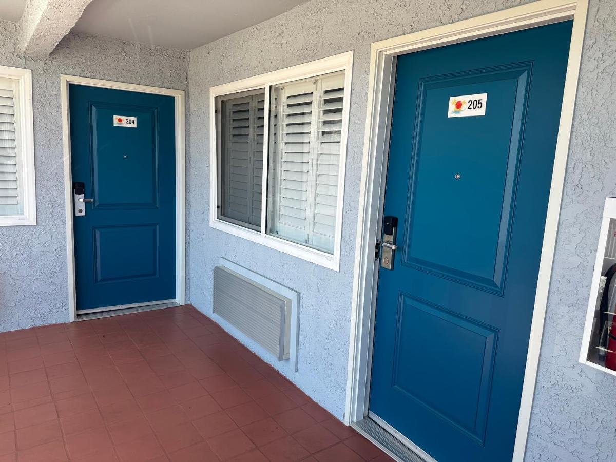 Sahara Inn — photo 18