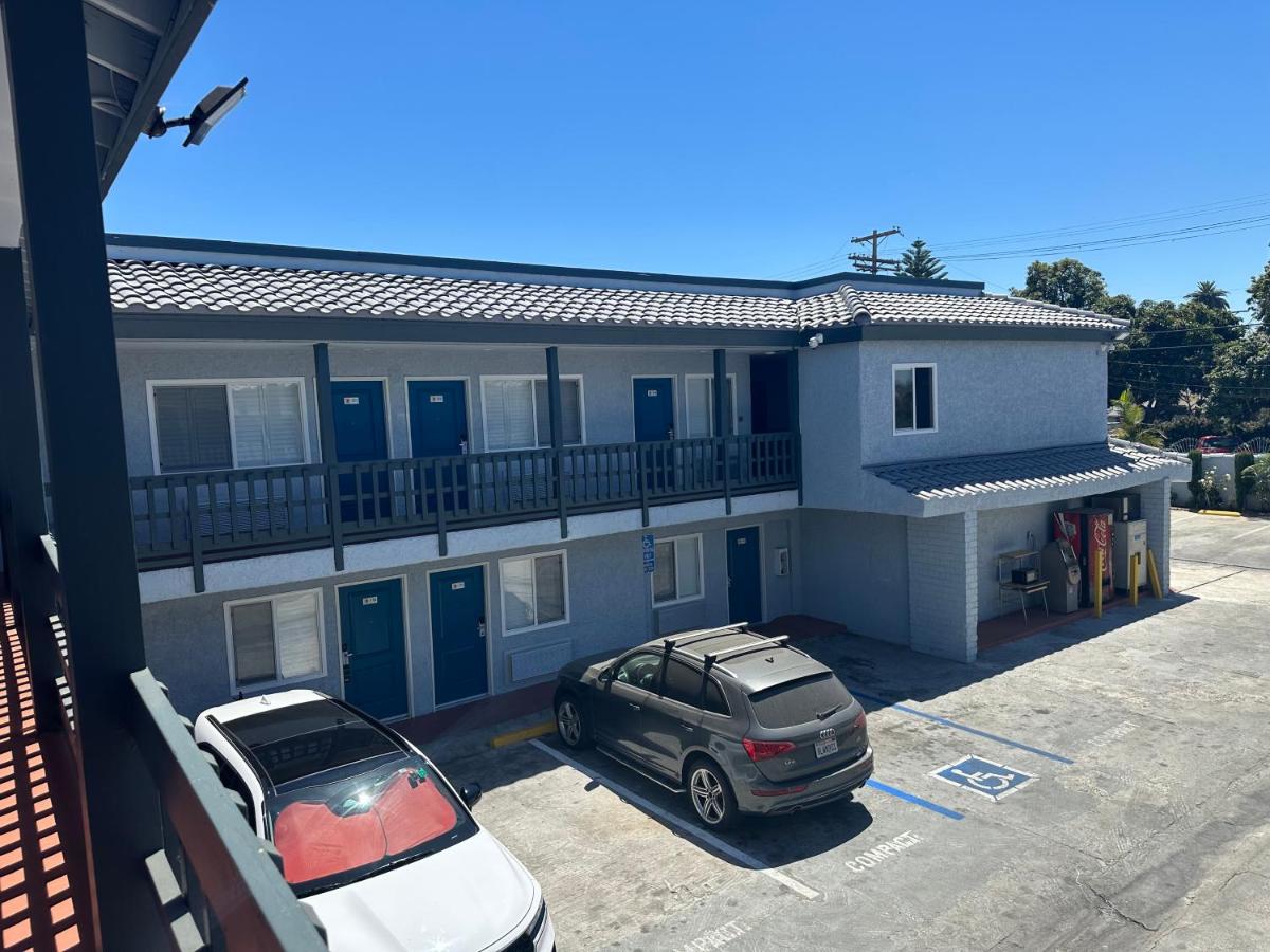 Sahara Inn — photo 17
