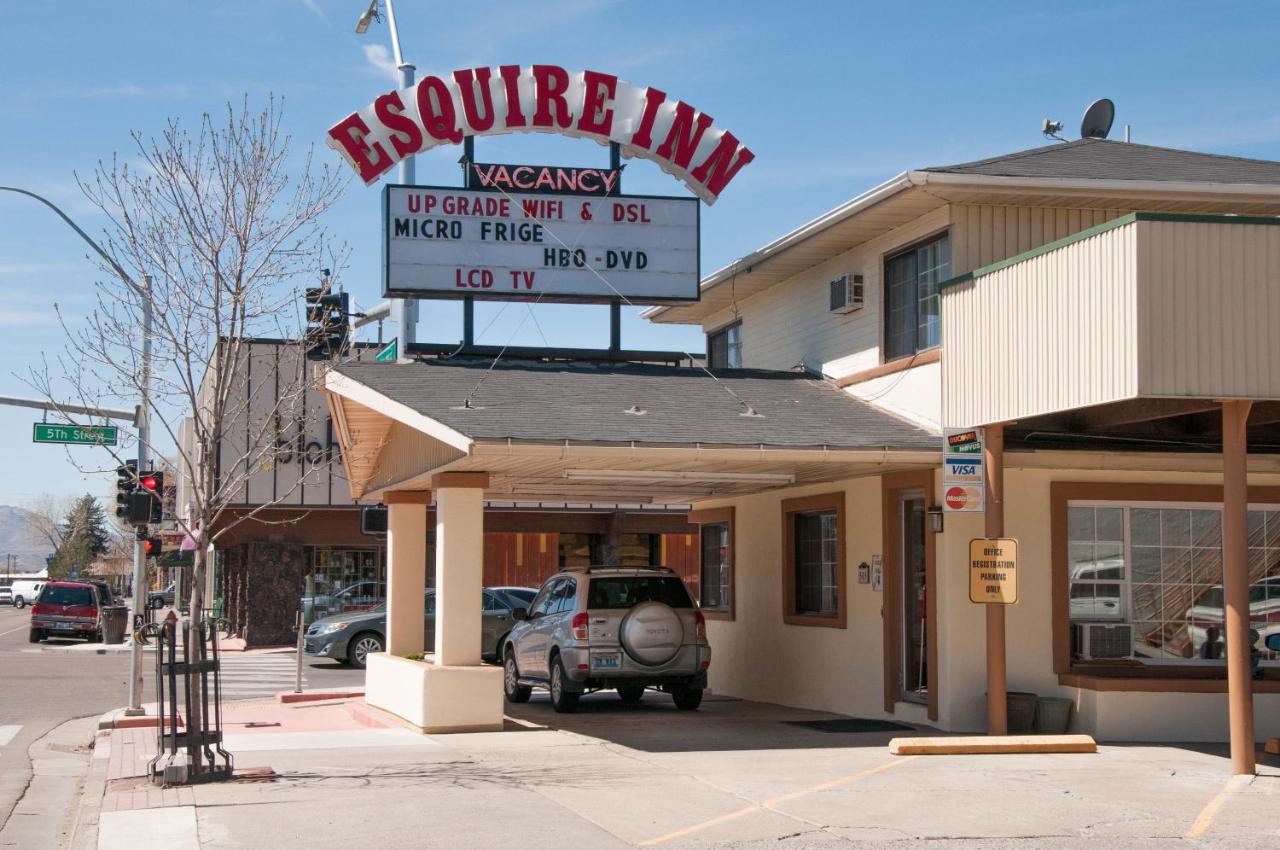 Esquire Inn — photo 8