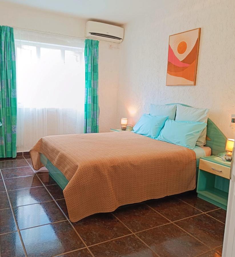 The Coastal Apartment - 2