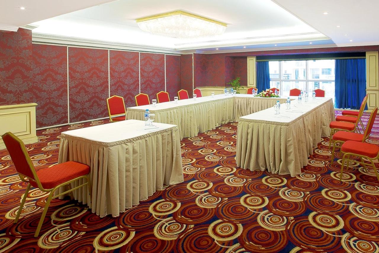 Moscow Hotel photo