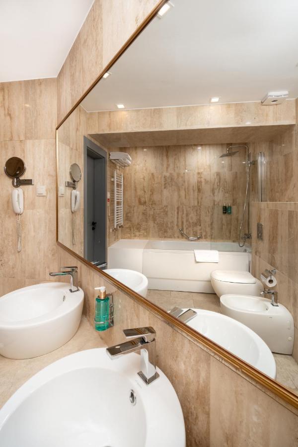 Hotel VEGA Sofia photo