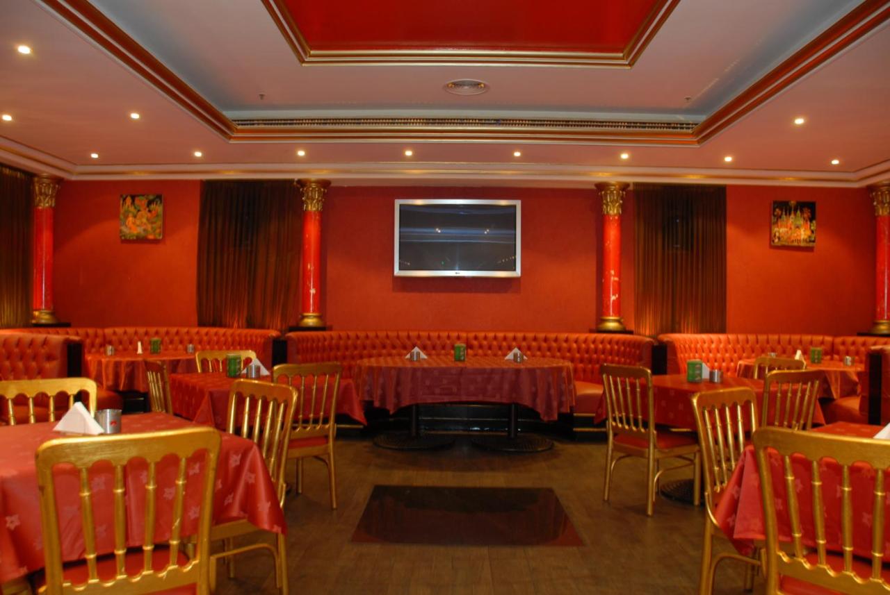 Moscow Hotel photo
