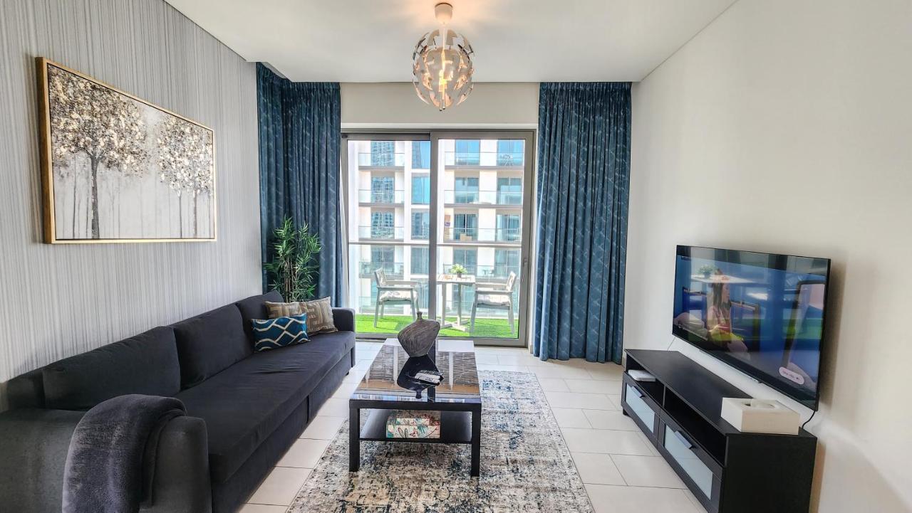 STAY BY LATINEM Luxury 1BR Holiday Home G61024 near Burj Khalifa