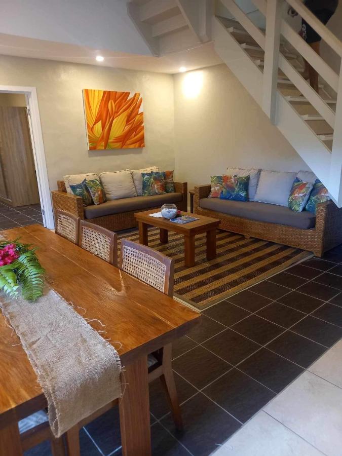 Muri Beach Resort photo