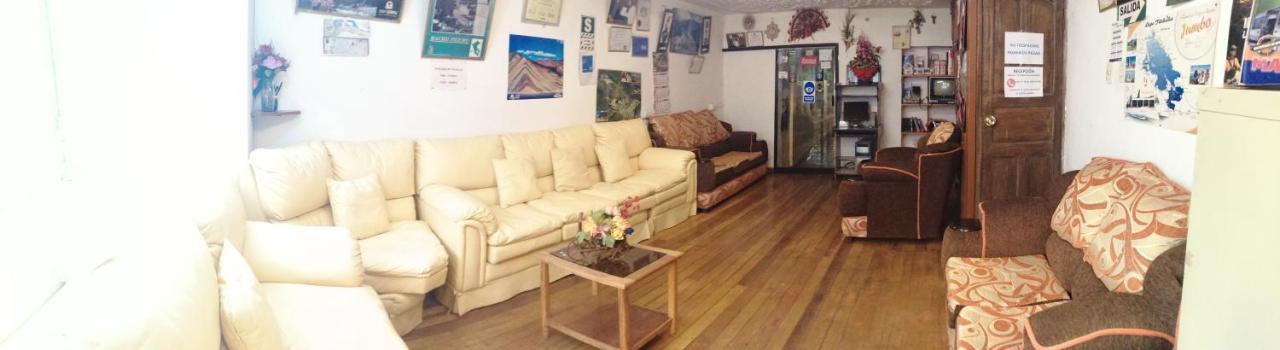 Naty's Guest House - 5