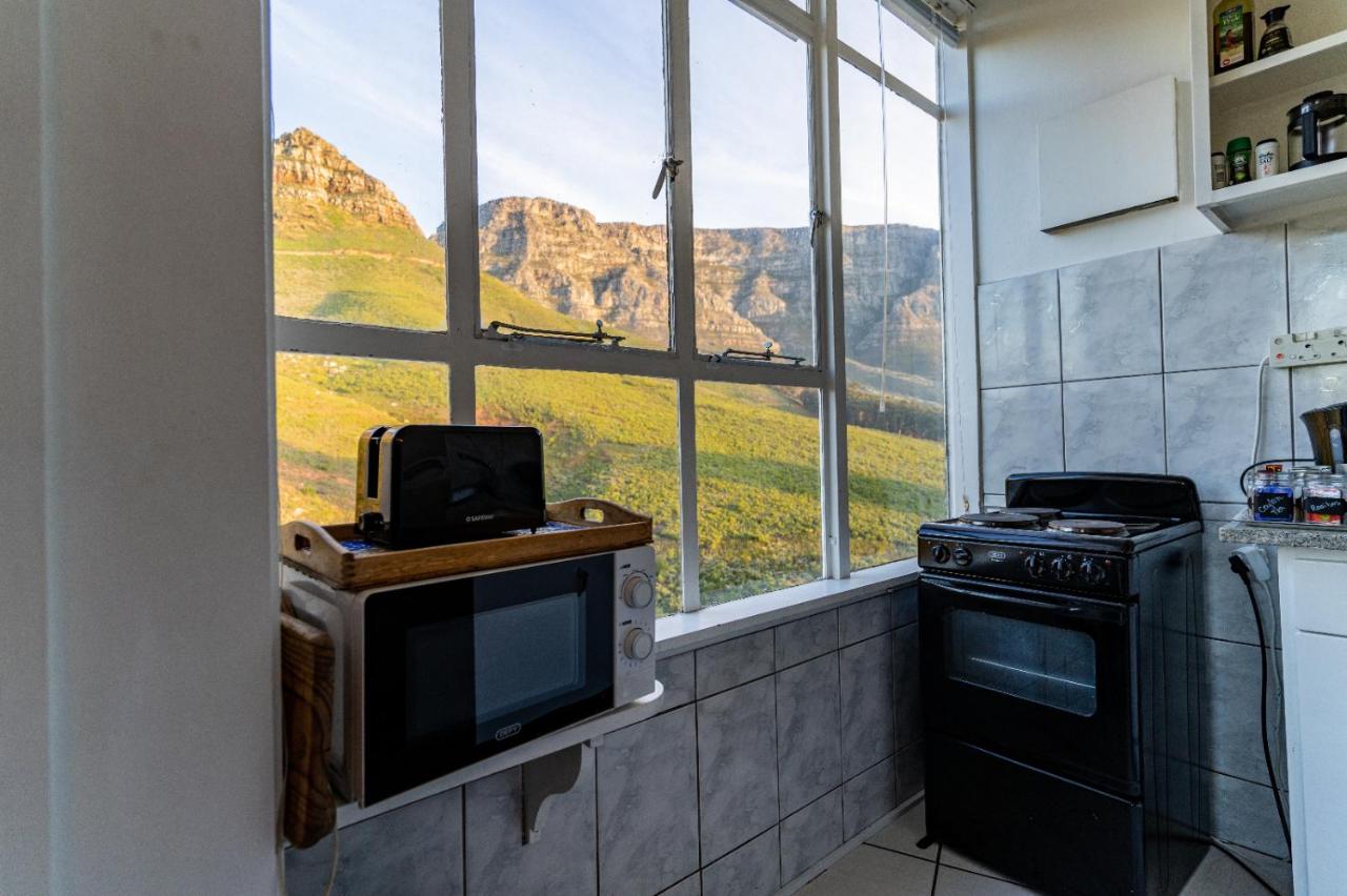 Disa Park Studio with Mountain Views - 5