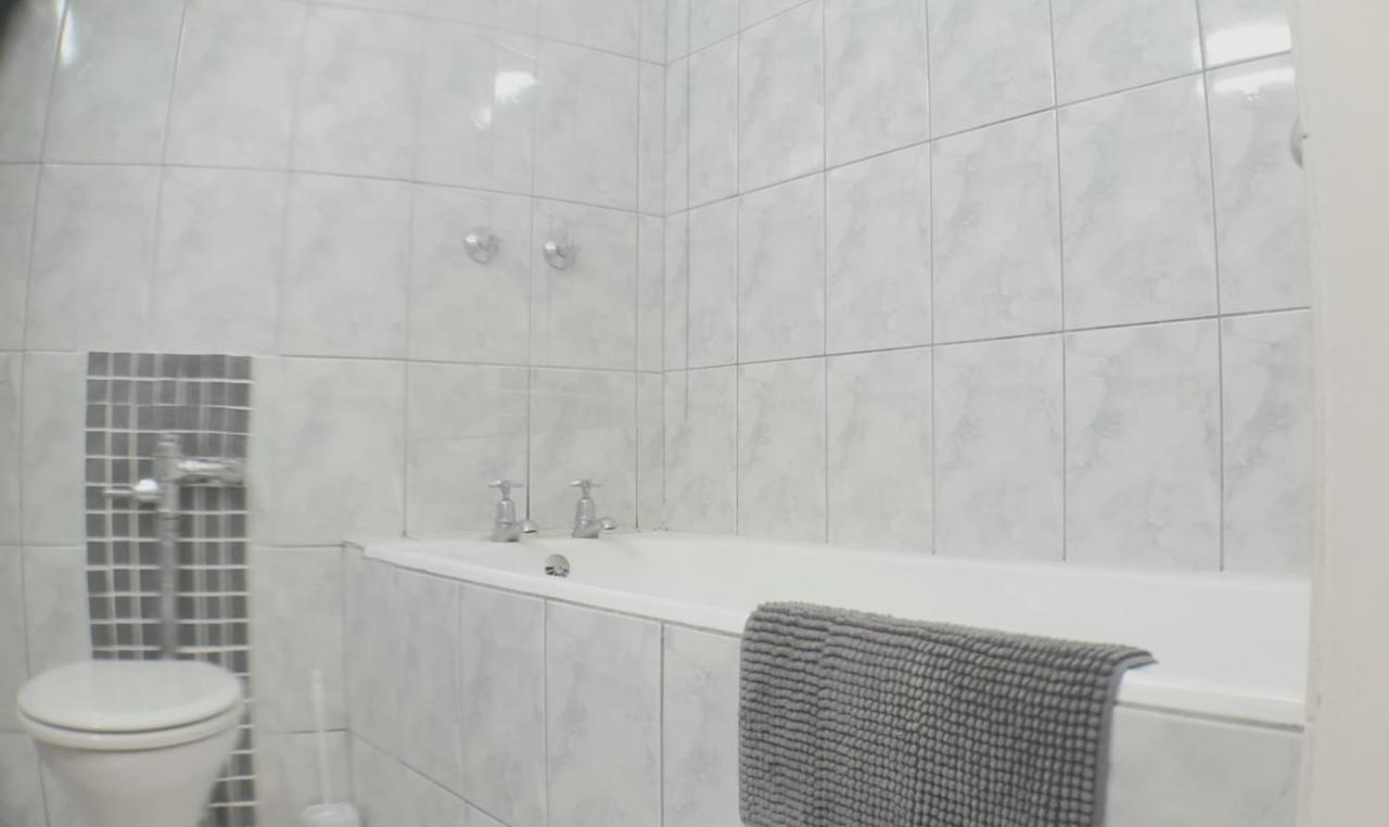 Disa Park Studio with Mountain Views - 3