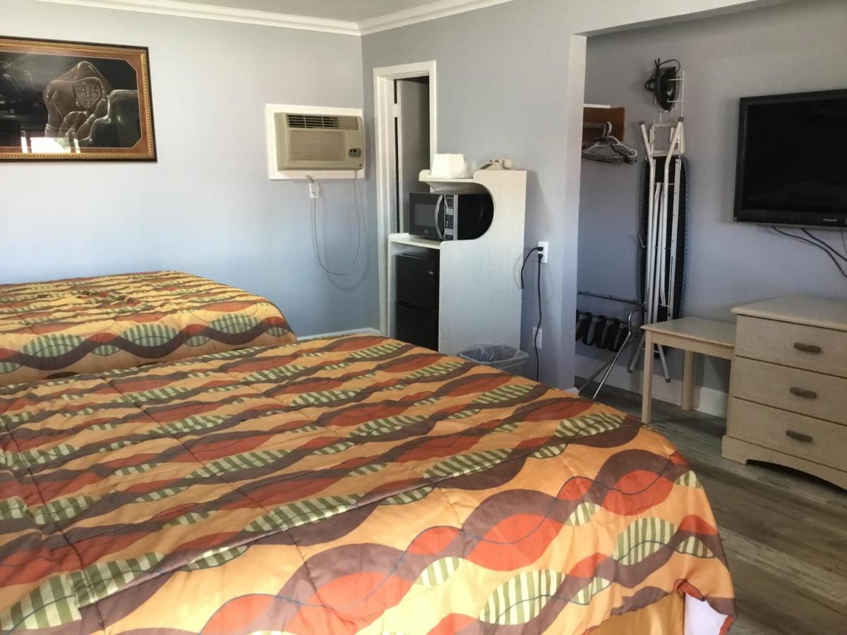 BUDGET INN — photo 20