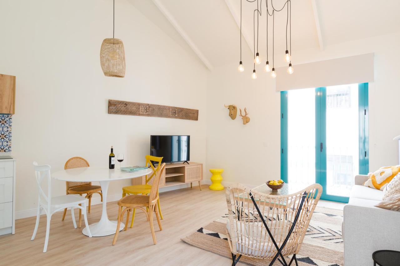 Atenea Malaga Apartments - 5