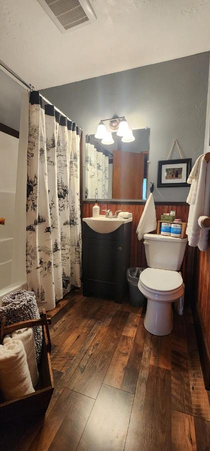 Bear Creek Ranch Bed & Breakfast, Essex — photo 23