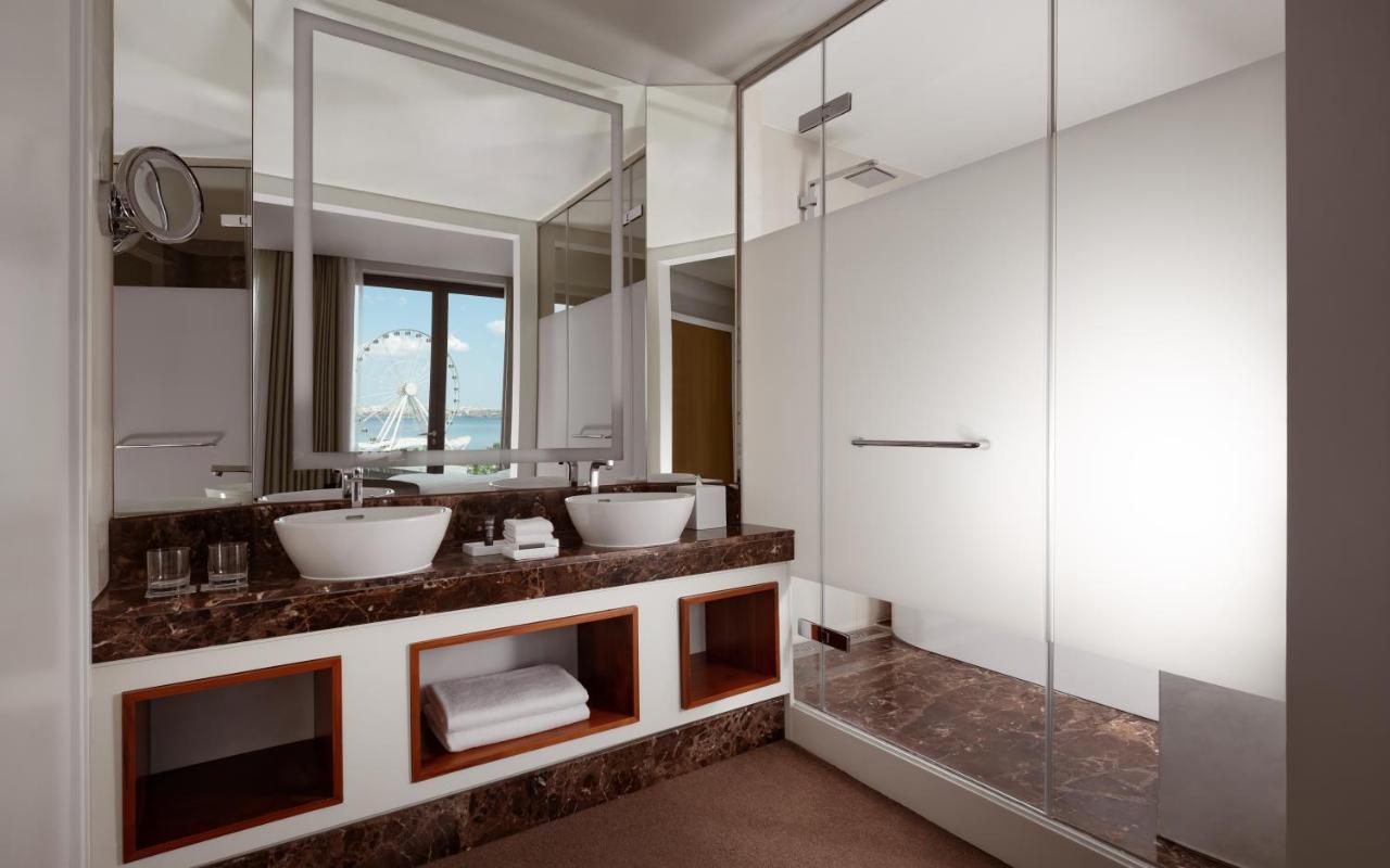 Sheraton Baku Intourist photo