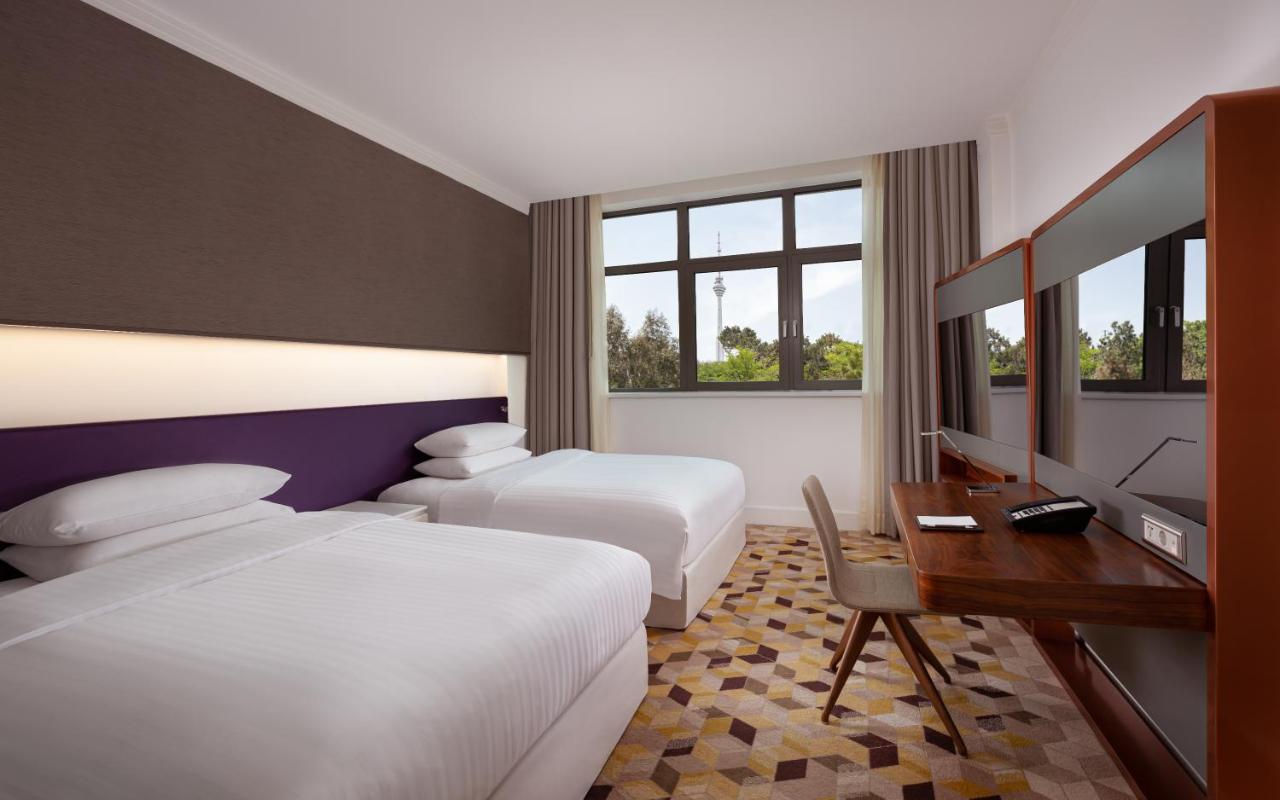 Sheraton Baku Intourist photo