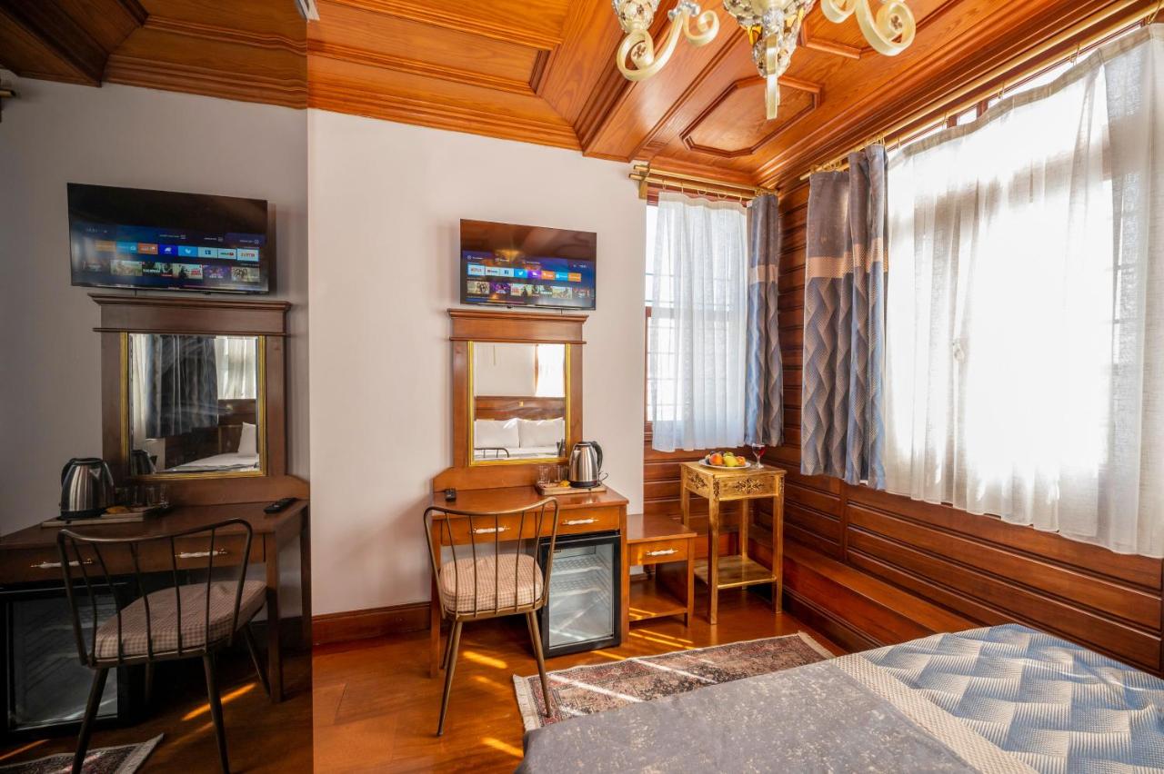 Valeria Antique 1892 - 5