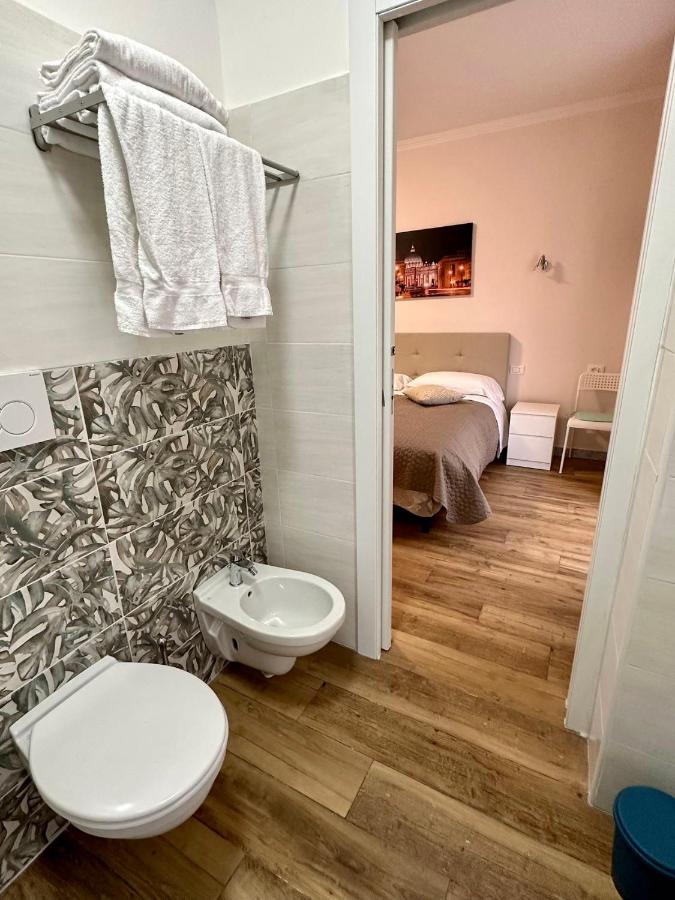 GOLDEN ROOMS Cipro - 3