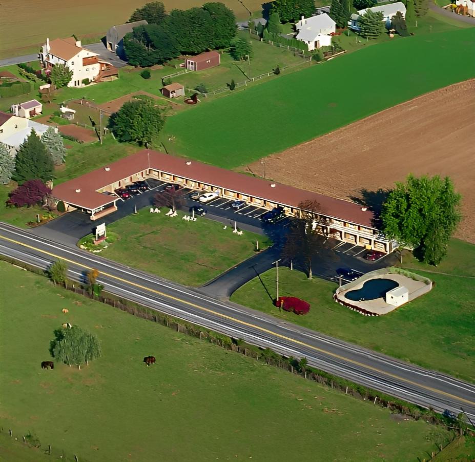 Amish Country Motel — photo 11