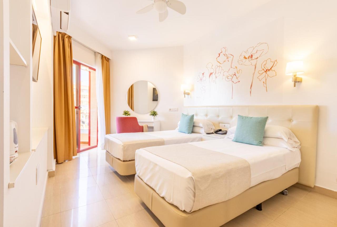 Hotel Angela - Adults Recommended - 3