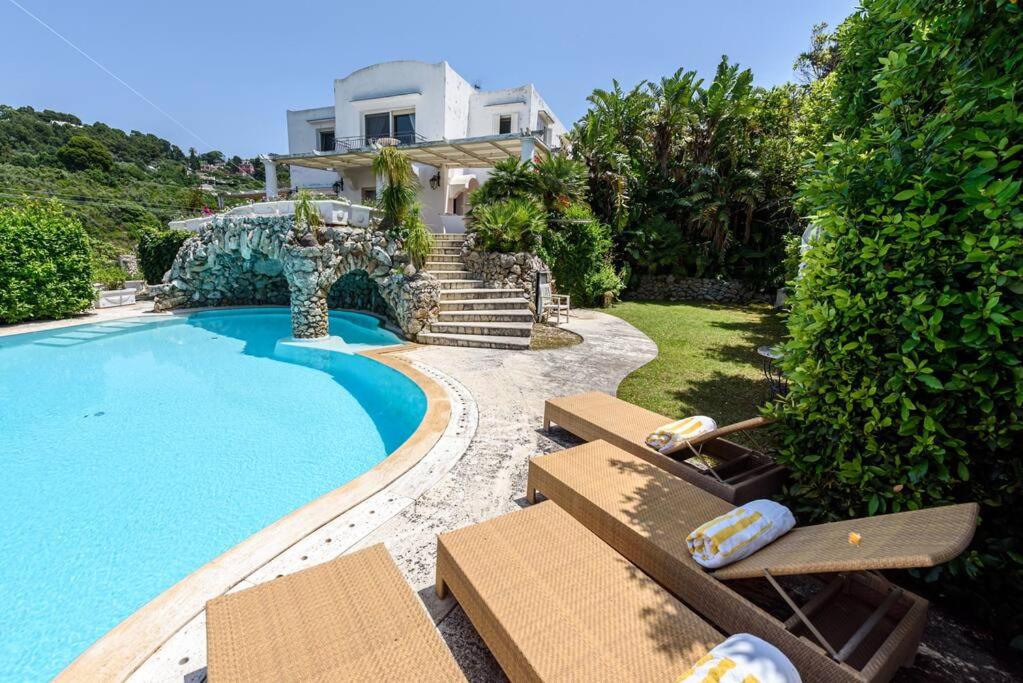 Villa Gina - infinity pool - Capri - 3