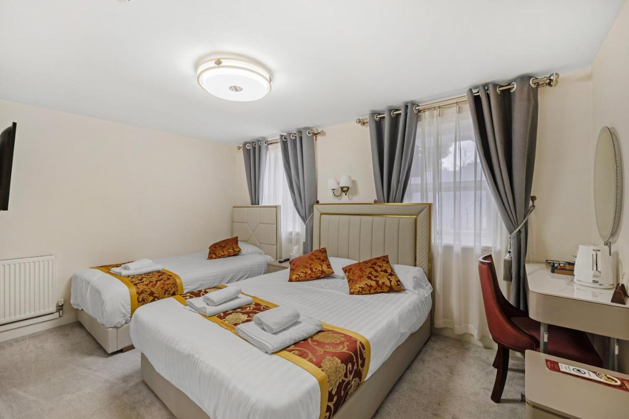 Deluxe Üç Kişilik Oda