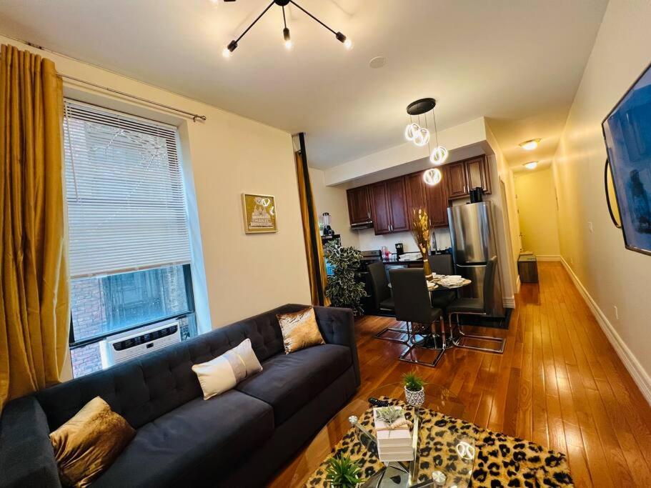 Central Park Plaza - 5