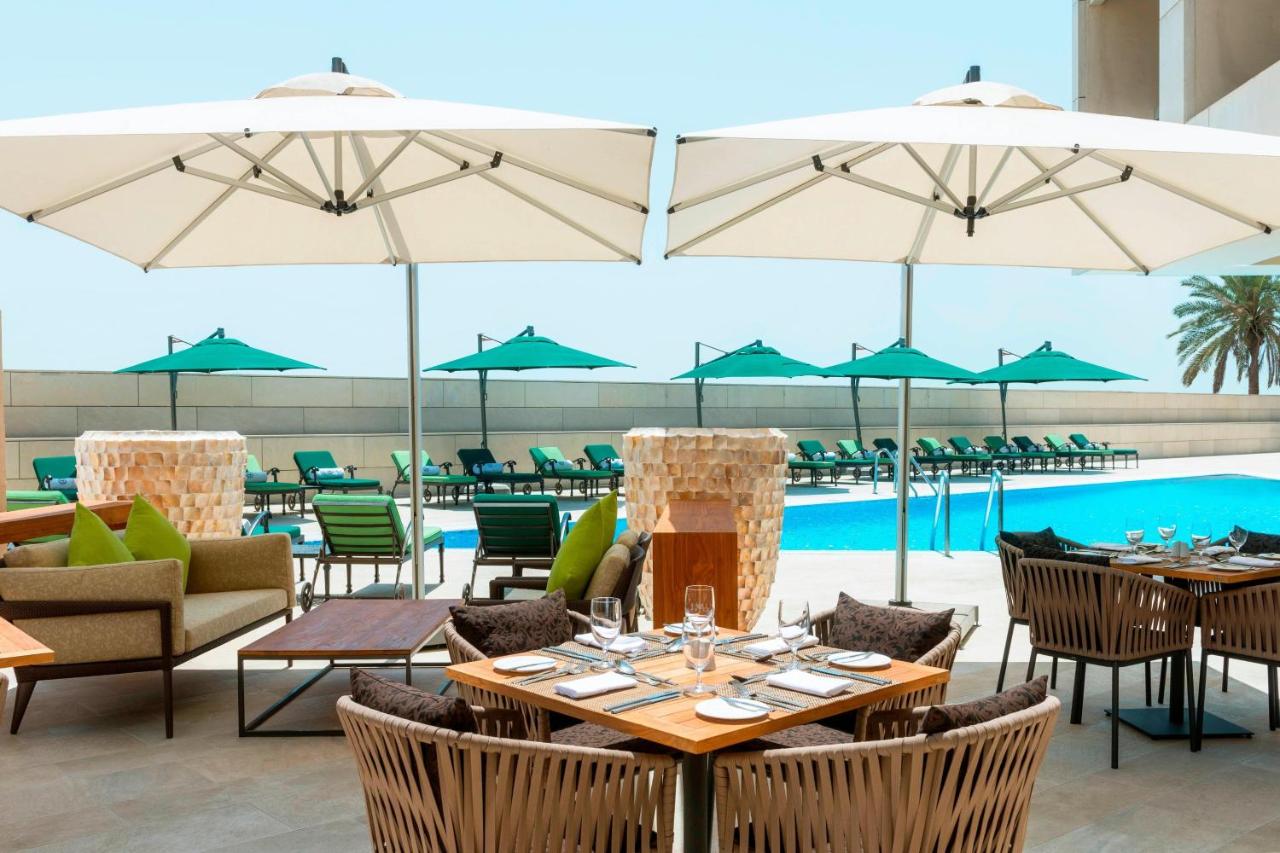 Sheraton Dubai Creek Hotel & Towers photo