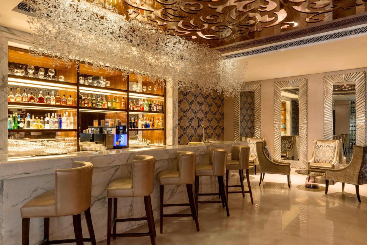 Sheraton Dubai Creek Hotel & Towers photo