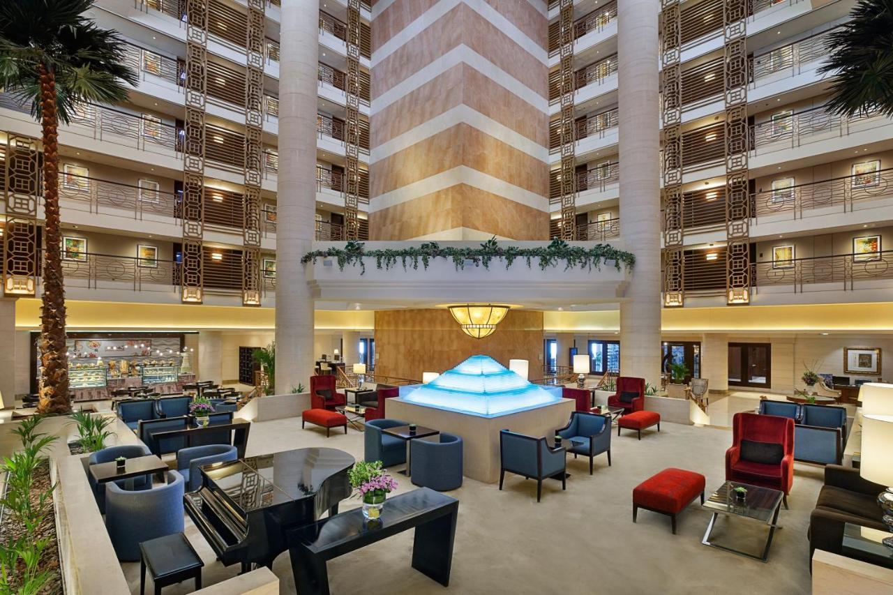 Sheraton Dubai Creek Hotel & Towers photo