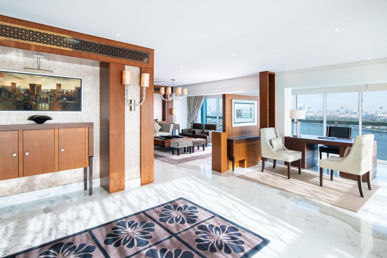 Sheraton Dubai Creek Hotel & Towers photo