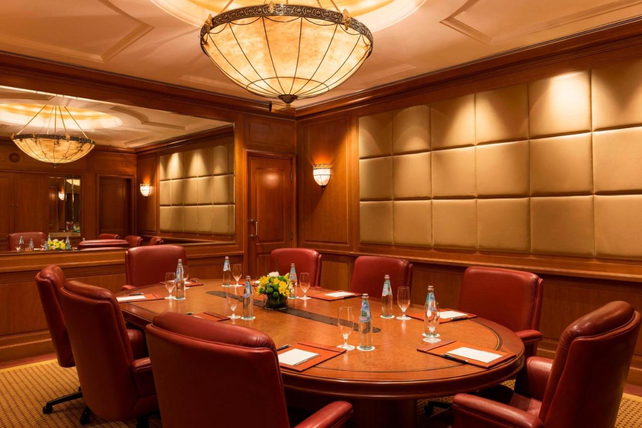Sheraton Dubai Creek Hotel & Towers photo