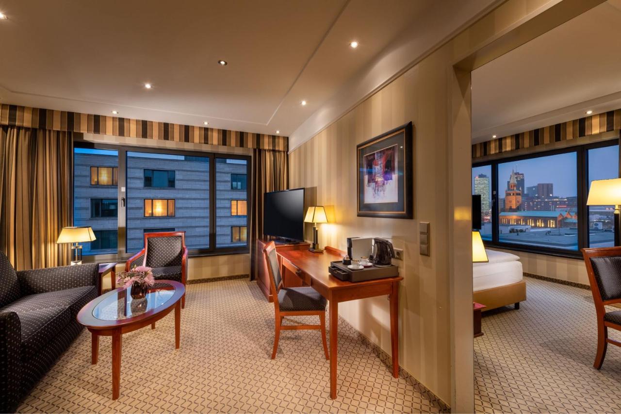 JW Marriott Hotel Berlin photo