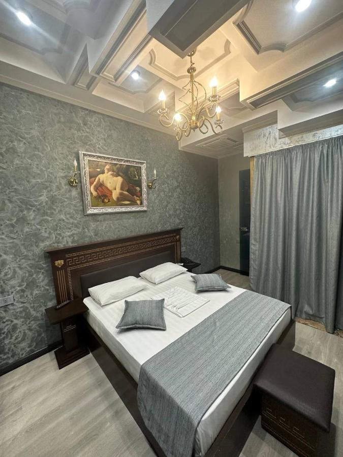 Hotel Roma & Tours photo