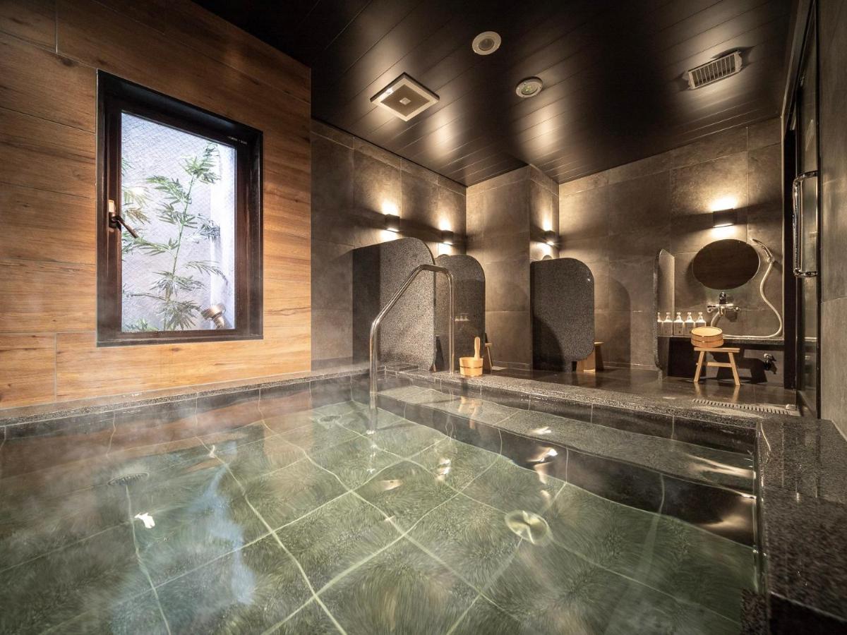 Super Hotel Premier Namba Shinsaibashi Natural Hot Spring - 3