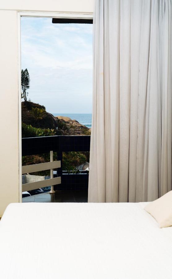 Cris Hotel photo