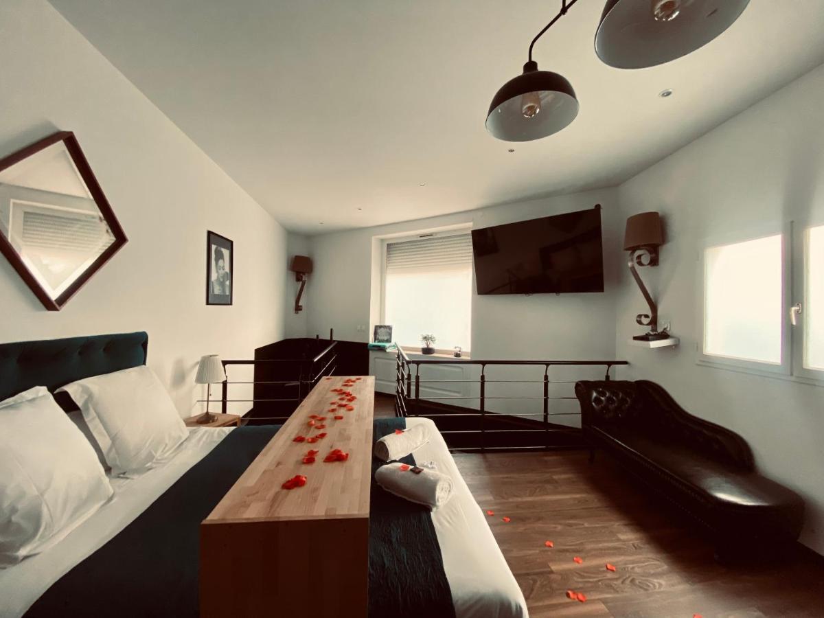 Mieuxqualhotel jacuzzi privatif La retro - 3