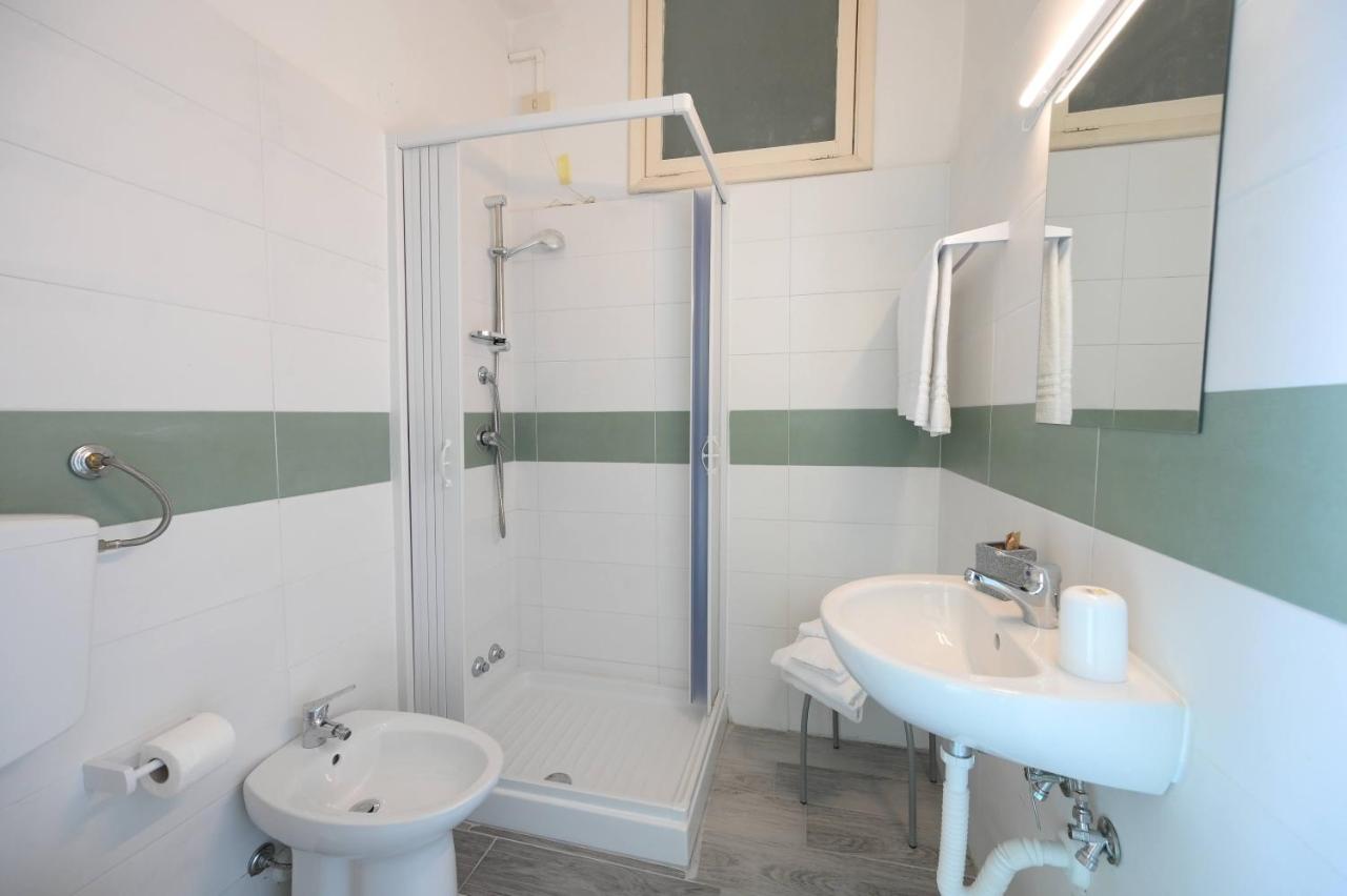 Villa Diana - Beach & Rooms - 4
