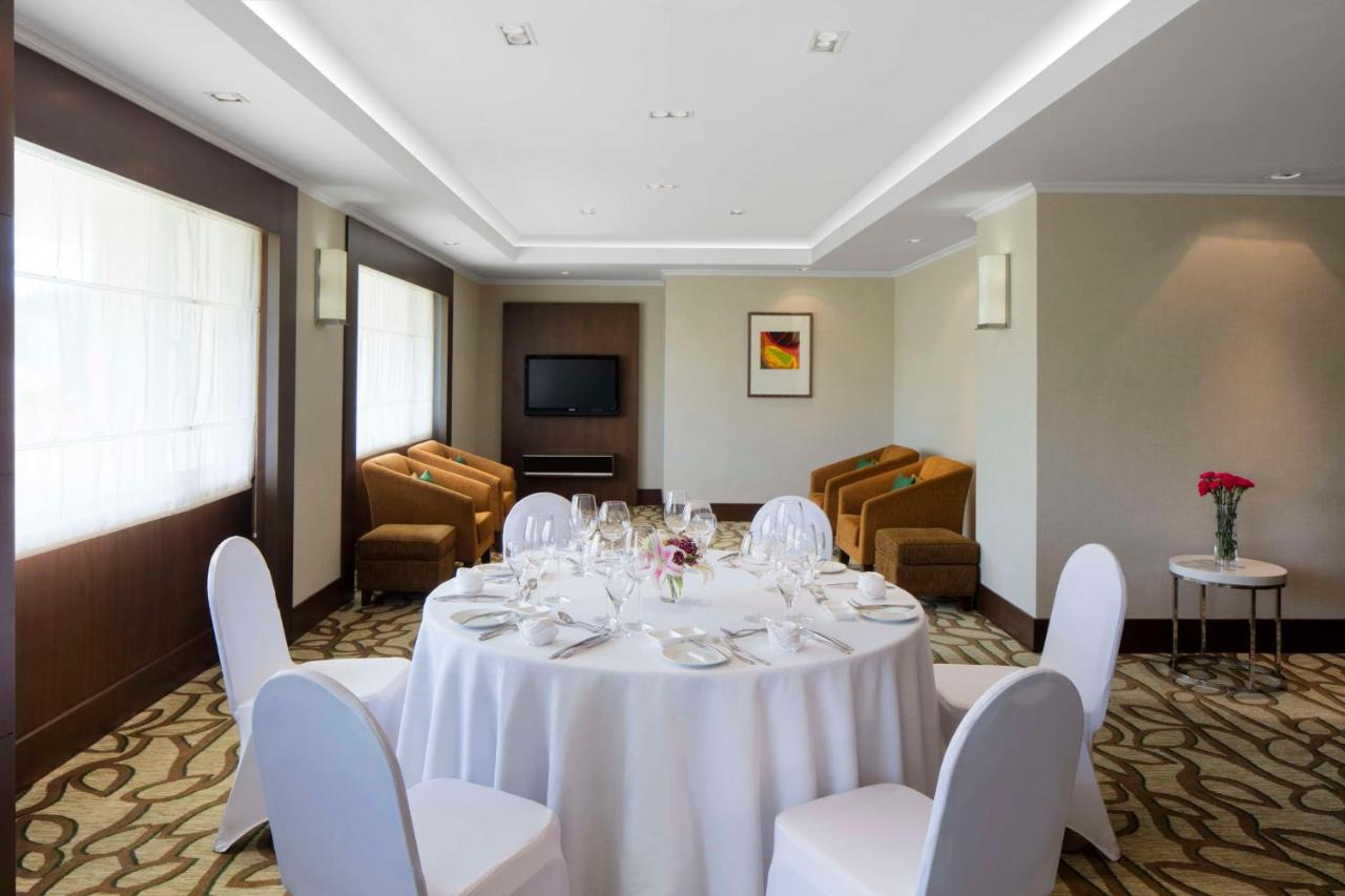Radisson Hotel Brunei Darussalam photo