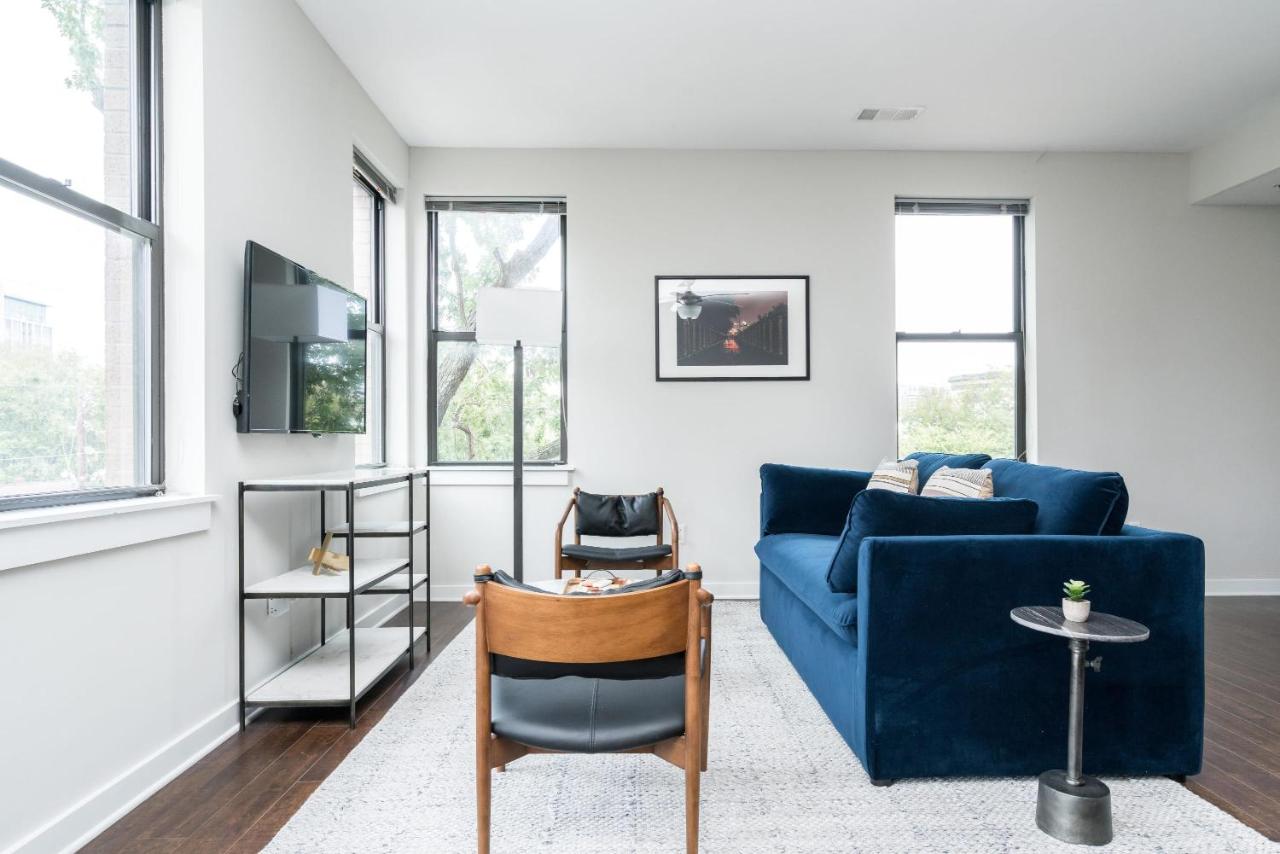 CozySuites Music Row Stunning 2BR -free parking 50 - 2