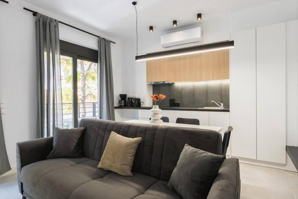 Academy Elegant Apartment #201 - 4