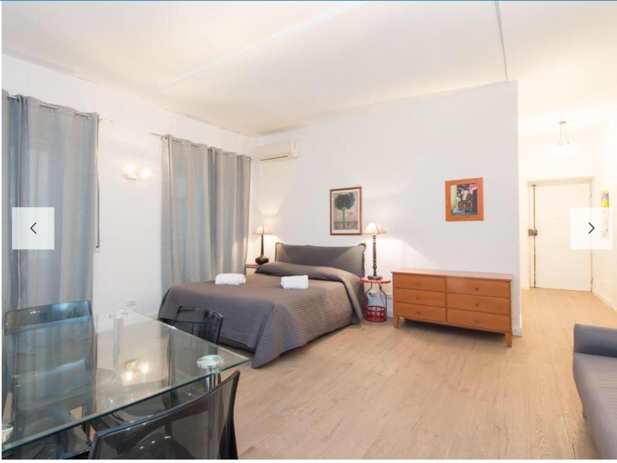 Natale del Grande flat