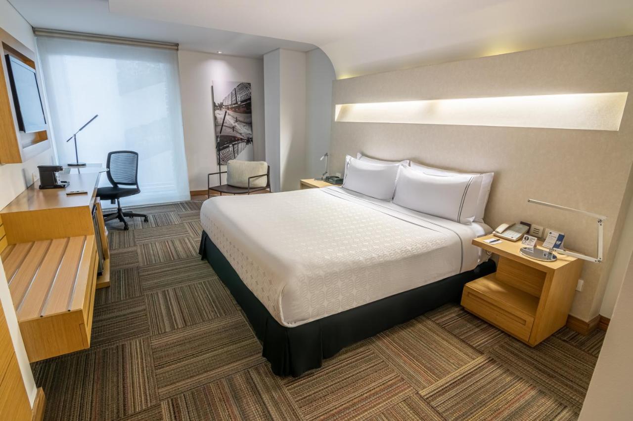 Sonesta Hotel Bogotá photo