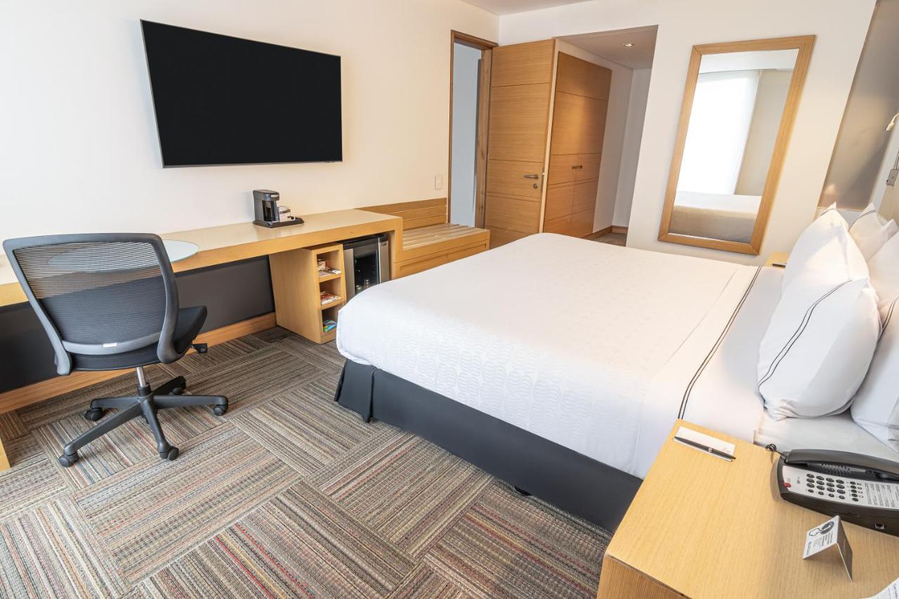 Sonesta Hotel Bogotá photo