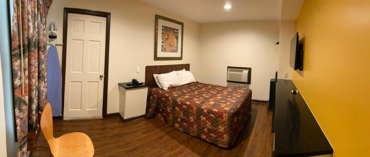 Budget Inn — photo 6