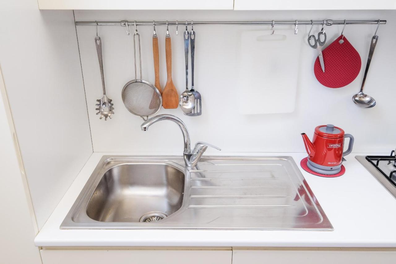 Trastevere Charming Retreat on Cobblestone Street - 3